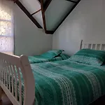 Casa Valparaiso Cerca Del Centro Con Estacionamiento