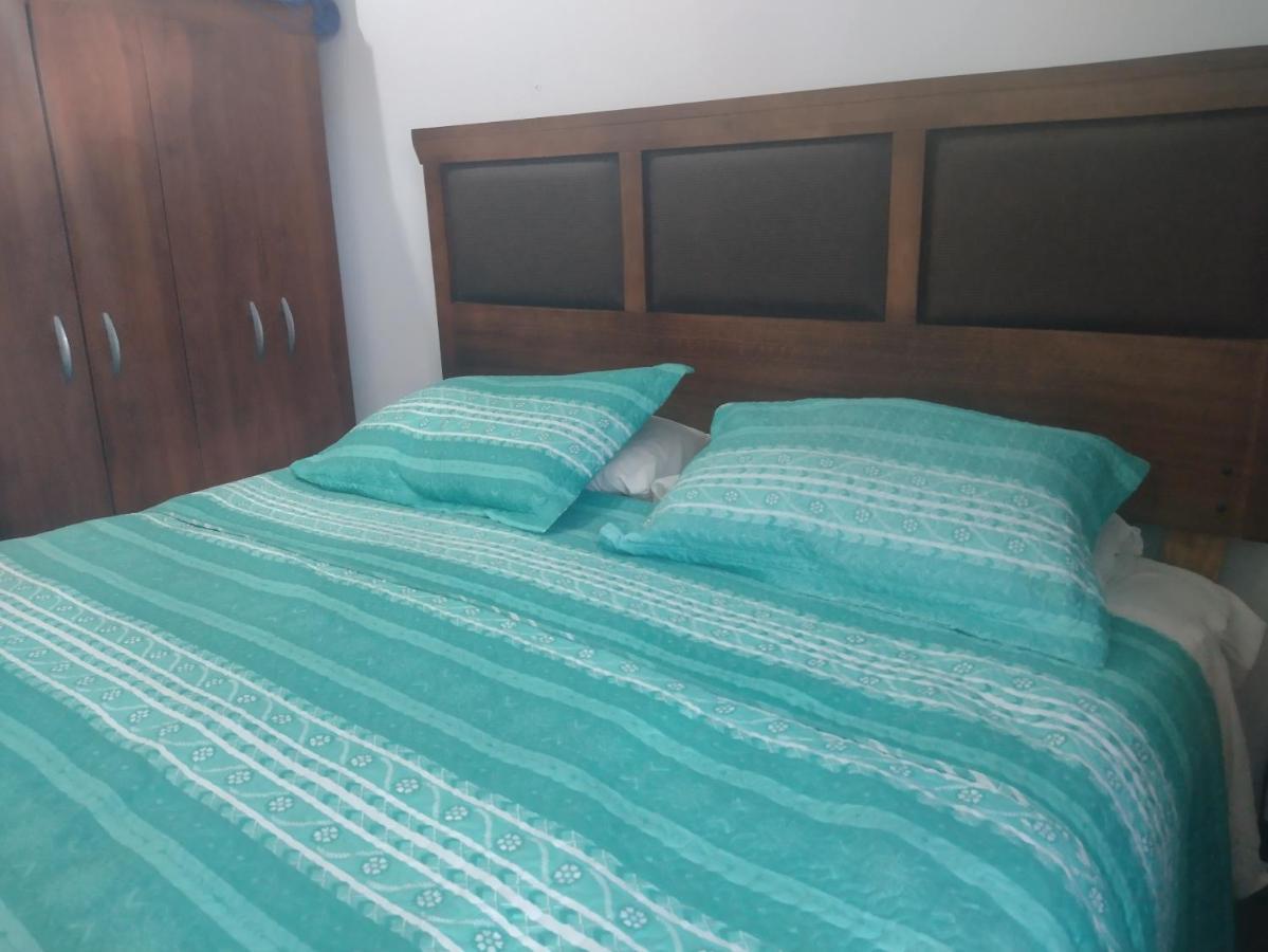 Casa Cerca Del Centro Con Estacionamiento Casa de férias